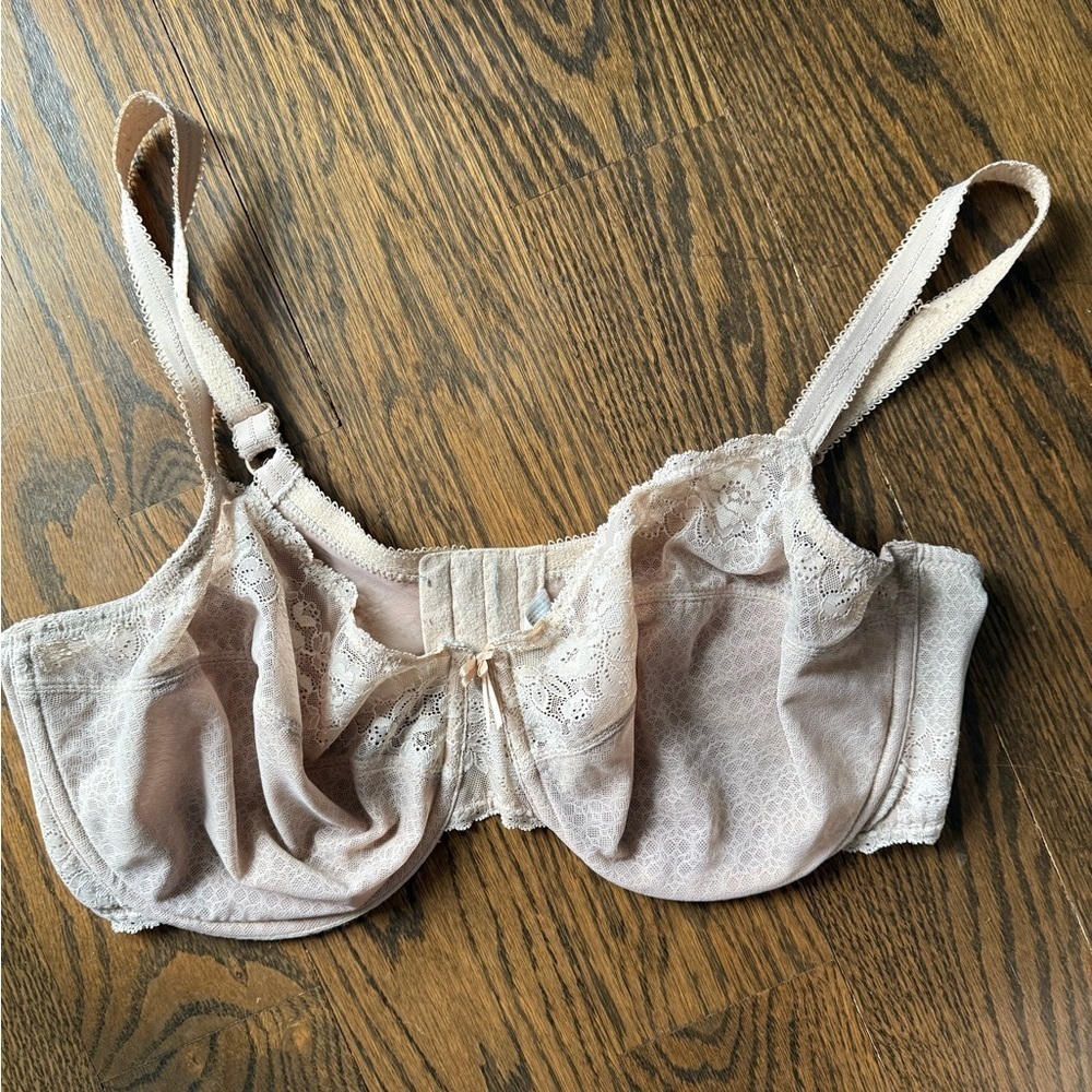 Wacoal Lace Trimmed Tan Underwire Unlined Bra 38G
